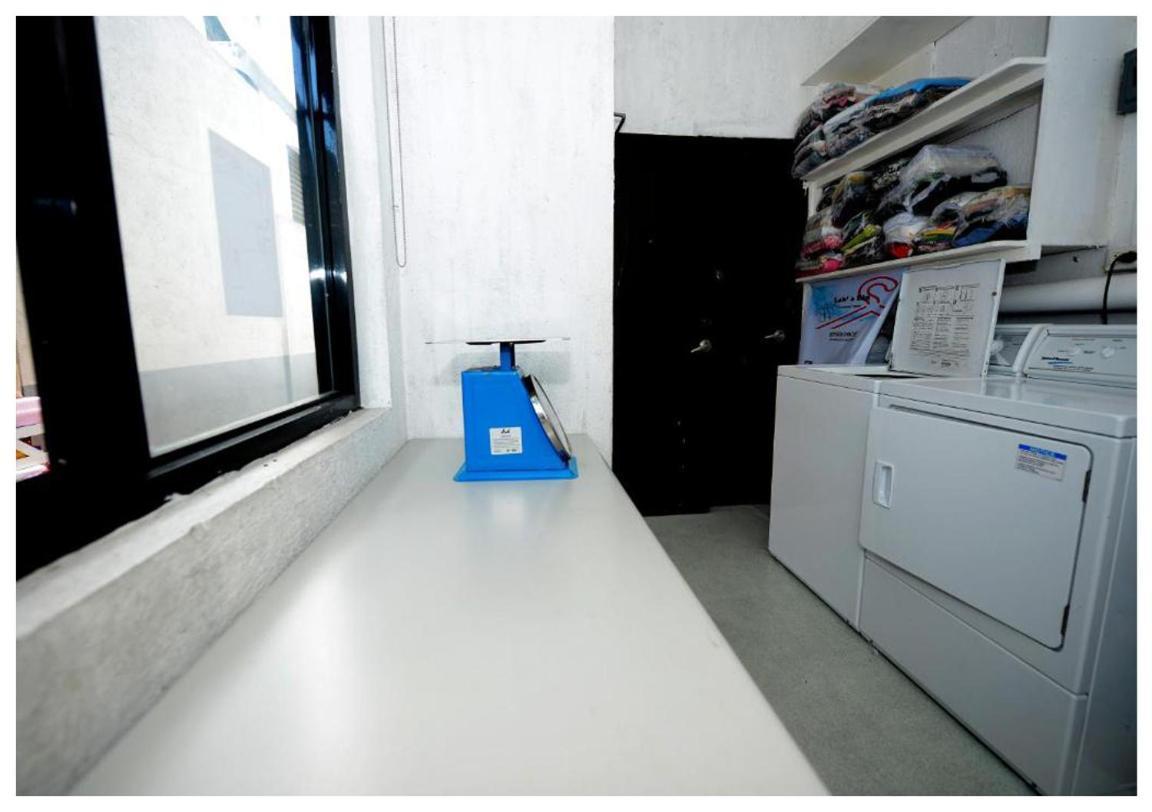 מנילה Monchere Dormitory מראה חיצוני תמונה